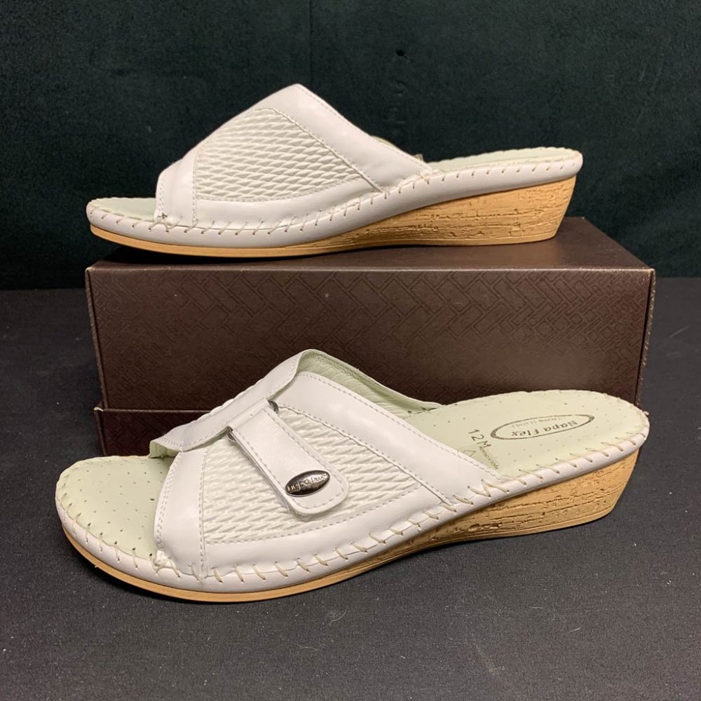New White Napa Flex Elda Sandals 12M